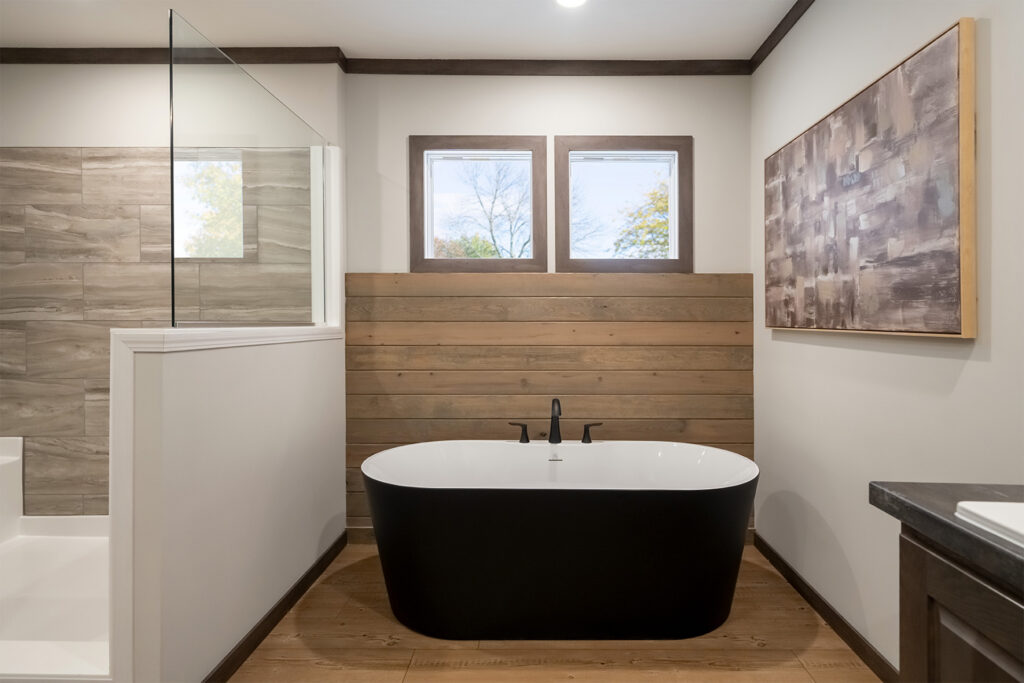Black 2400 Tub